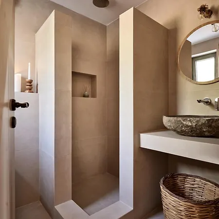 Villa Conte Maris Vi Tragaki