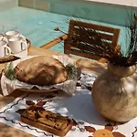 Conte Maris Vi Tragaki